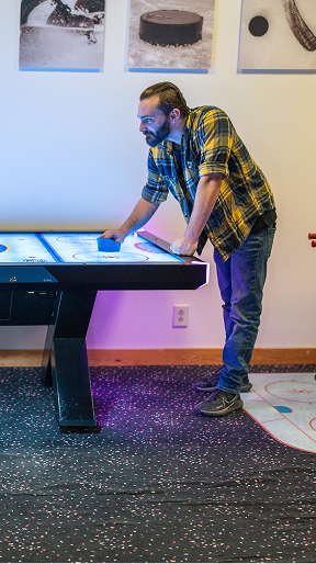Customer game room