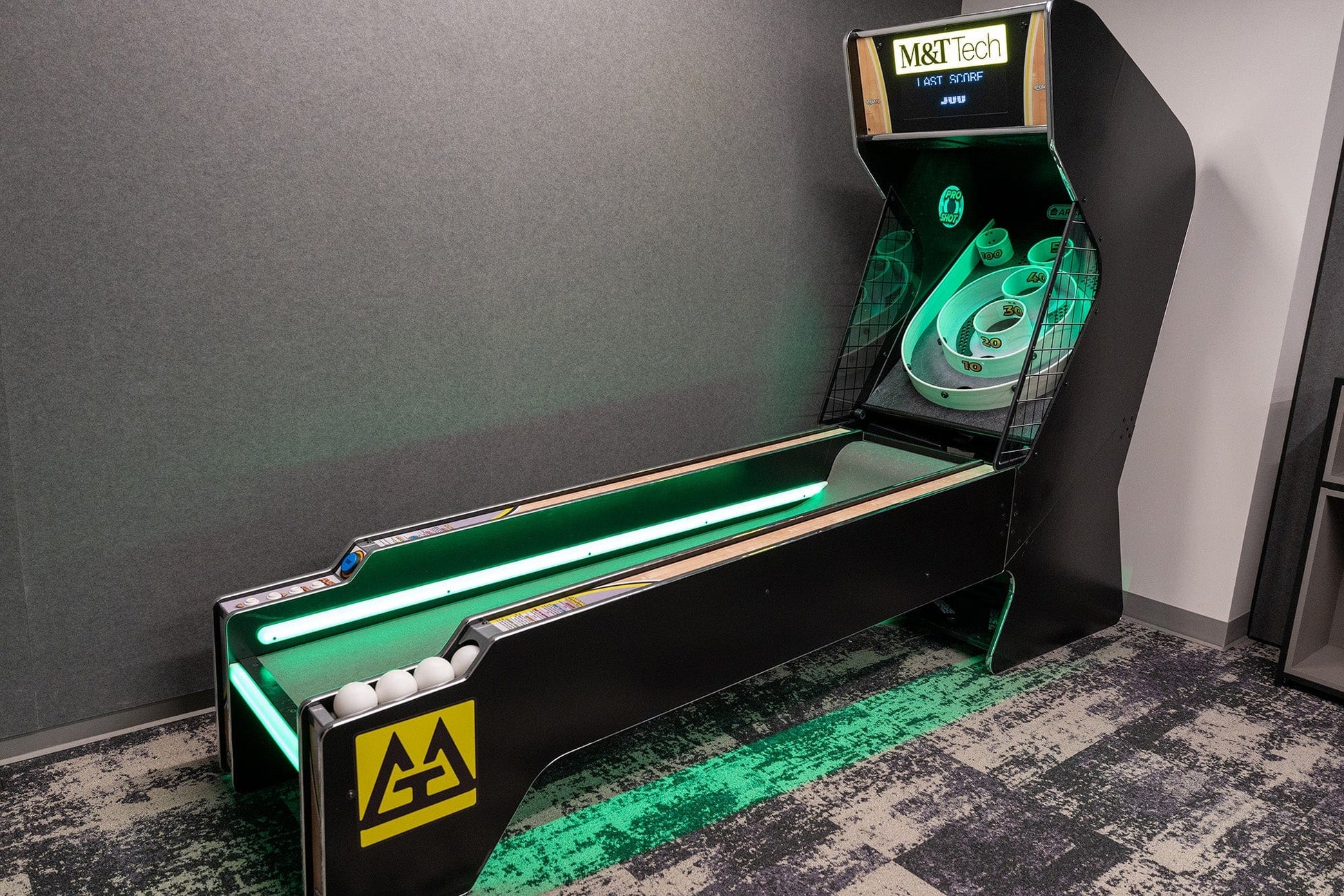 Custom ICE Ball Pro Alley Roller Arcade Innovative Concepts in Entertainment
